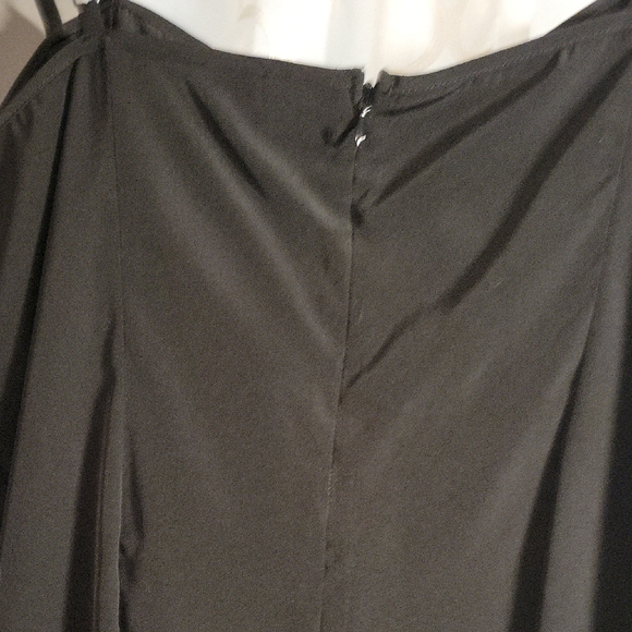 Bisou Bisou Black Ruffled Sleeveless Camisole - Picture 6 of 7